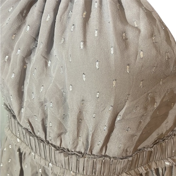 Joie light grey silk blouse. Beautiful details. Size M - Picture 2 of 16